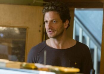 Mit wem ist Holger Stockhaus verheiratet